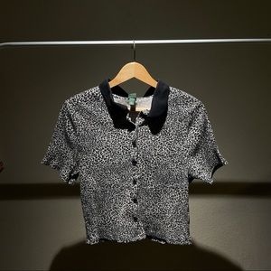 Wild Fable Button Up Crop